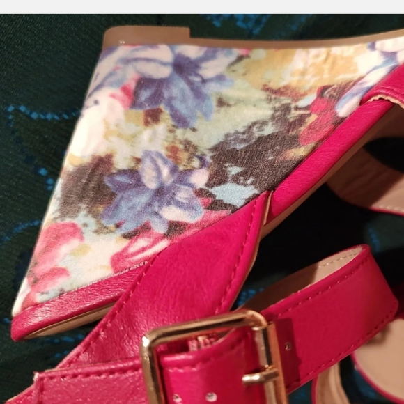 Cushion Walk Floral Print Wedge Sandals Pink/Rose US 8 Open Toeankle strap - Picture 5 of 12